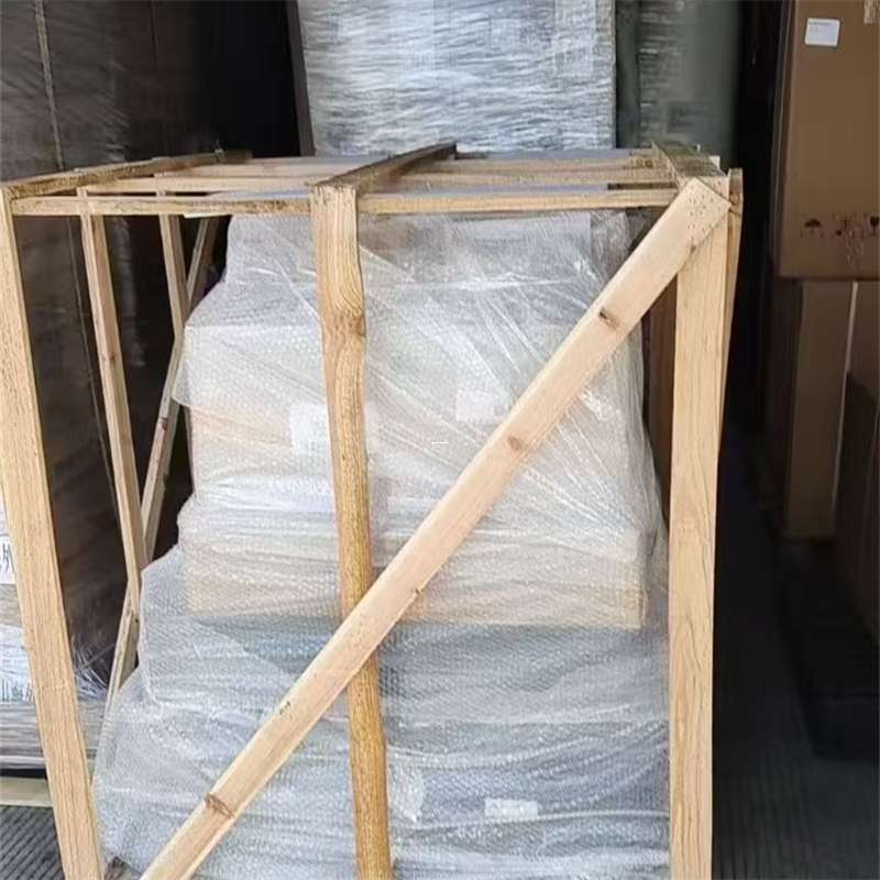 坡心镇金塔县：物流专线的高效货运之旅