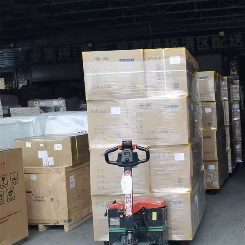 坡心镇若尔盖县物流运输：多元服务与高效线路